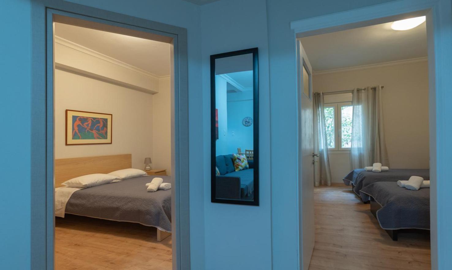 Entire Apt, 2 Bdrm, City Center Athens Luaran gambar