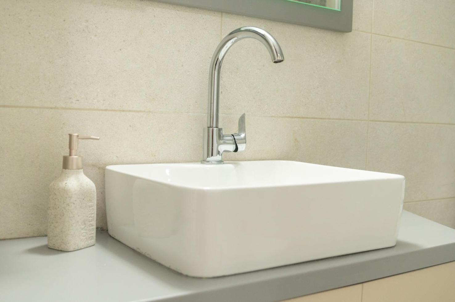 Entire Apt, 2 Bdrm, City Center Athens Luaran gambar